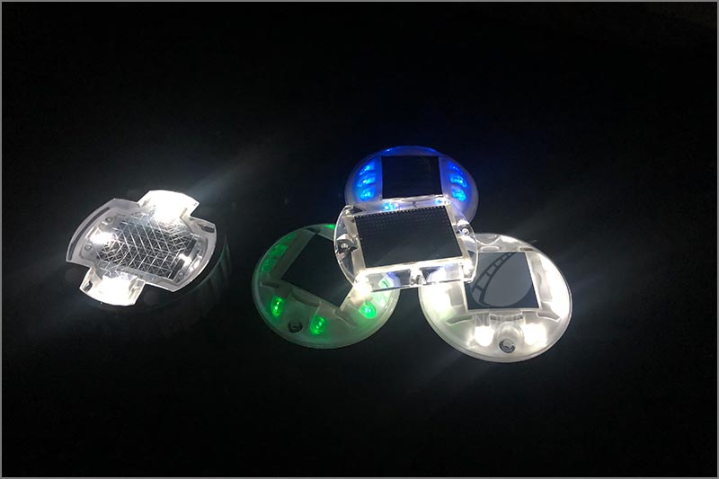solar powered road reflectors